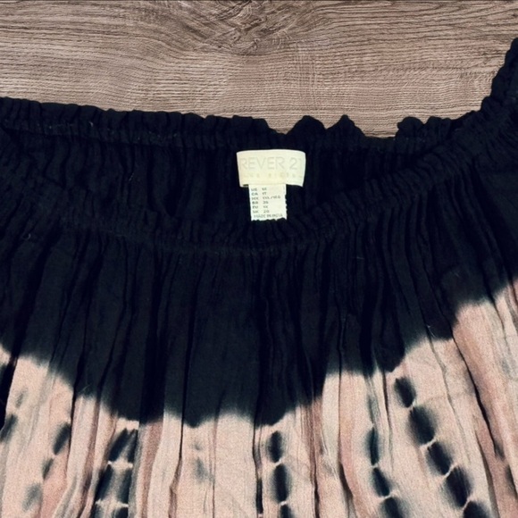 Forever 21 Women’s 1X Whimsy Flowy Black & Pink Bell Sleeve Mini Dress - Picture 4 of 5